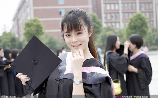 你肩祧两房，流放我搬空家产哭啥主角沈敬言谢云舒全文章节免费试读